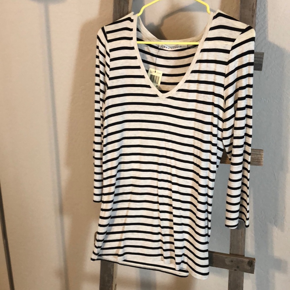 NWT Quarter sleeve length striped top